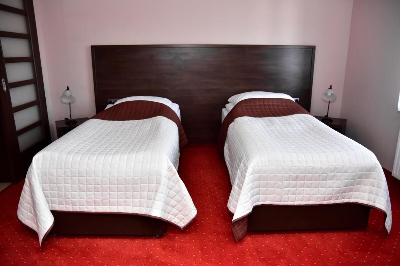 Hotel Nekla Eksteriør billede